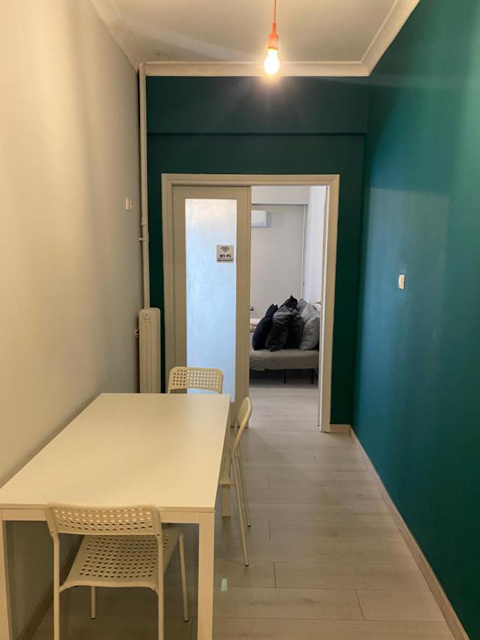 Aris Apartment Athen Exterior foto